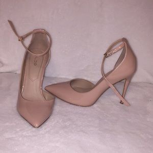 Aldo heels👠